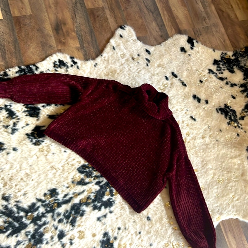 Zenana Maroon Sweater